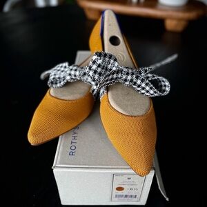 ROTHY’S Ponited Flats with Gingham Bow, size 6.5 NWT